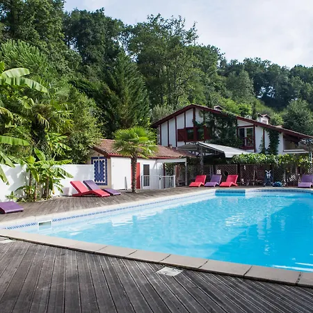Les Collines Iduki 4*